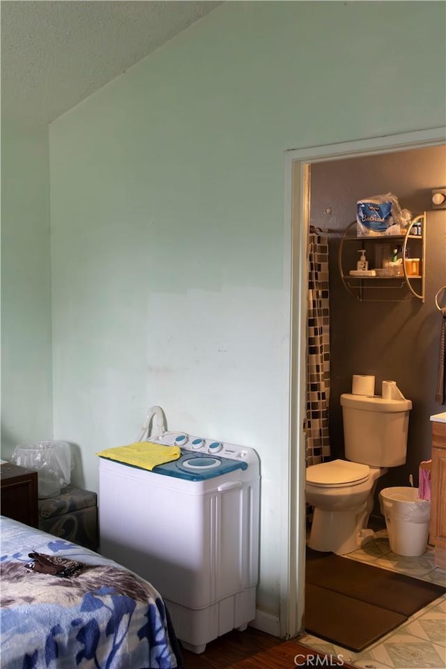 895 Garner Ave, San Bernardino, CA 92411 - bedroom featuring lofted ceiling