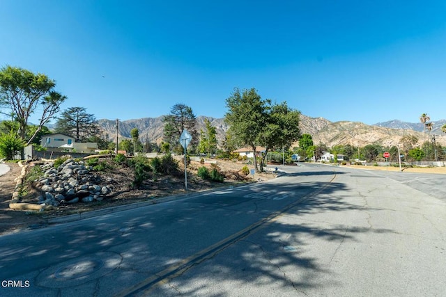 1077 E Palm St, Altadena, CA 91001 - photo 13