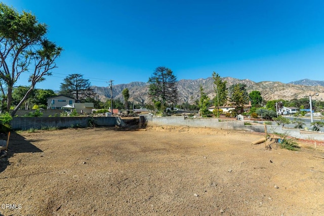 1077 E Palm St, Altadena, CA 91001 - photo 7
