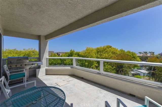 38 Toulon, Laguna Niguel, CA 92677 - balcony with grilling area
