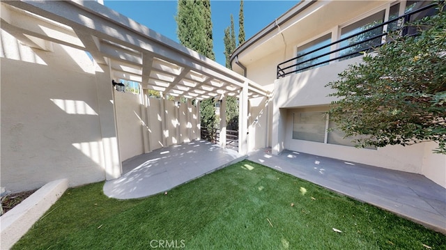 22500 N Summit Ridge Cir, Chatsworth, CA 91311 - view of patio