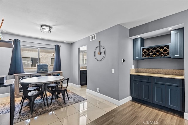 10155 De Soto Ave Unit 104, Chatsworth, CA 91311 - dining room featuring a dry bar and recessed lighting