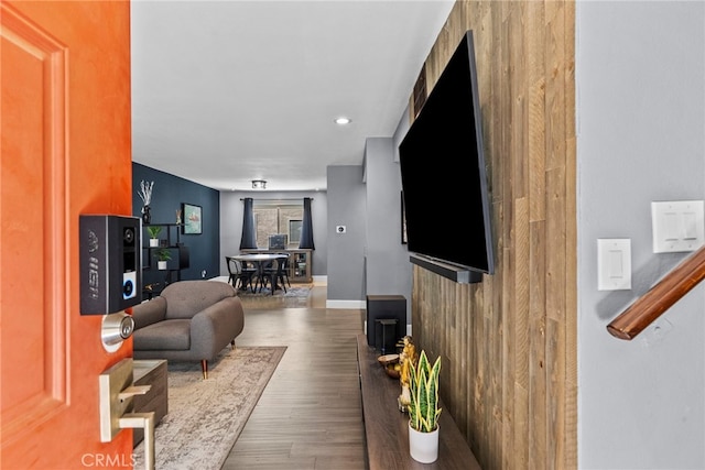 10155 De Soto Ave Unit 104, Chatsworth, CA 91311 - living area featuring wood finished floors
