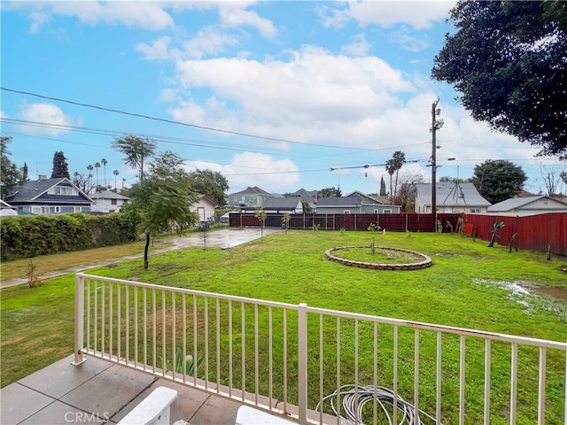 3354 Orange St, Riverside, CA 92501 - view of yard featuring a residential view