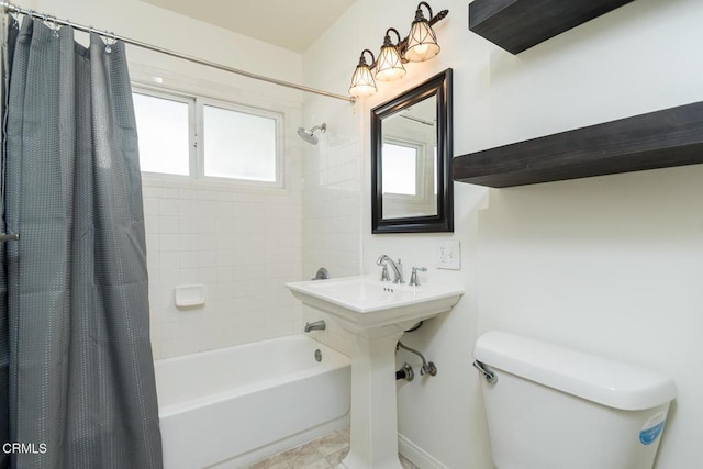 3910 Vista Ct, La Crescenta, CA 91214 - full bathroom featuring toilet and shower / bath combo