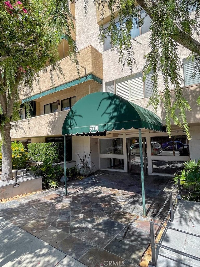5310 Zelzah Ave Unit 312, Encino, CA 91316 - view of building exterior