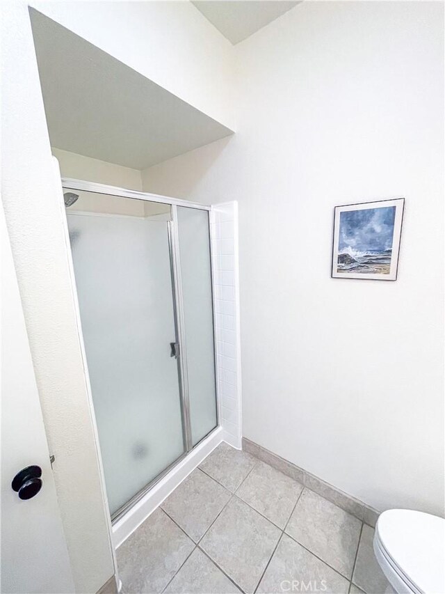 5310 Zelzah Ave Unit 312, Encino, CA 91316 - bathroom with a shower stall and tile patterned flooring