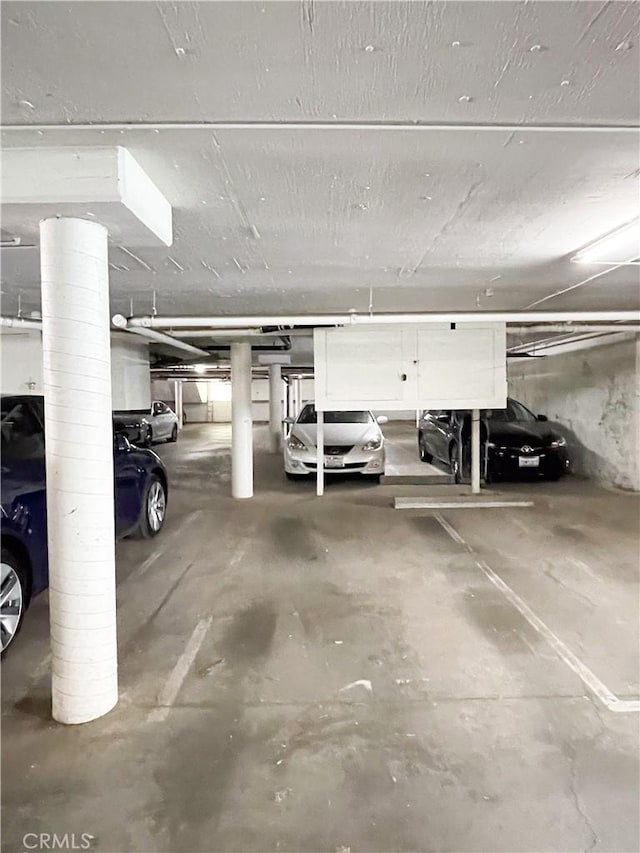 5310 Zelzah Ave Unit 312, Encino, CA 91316 - view of parking deck