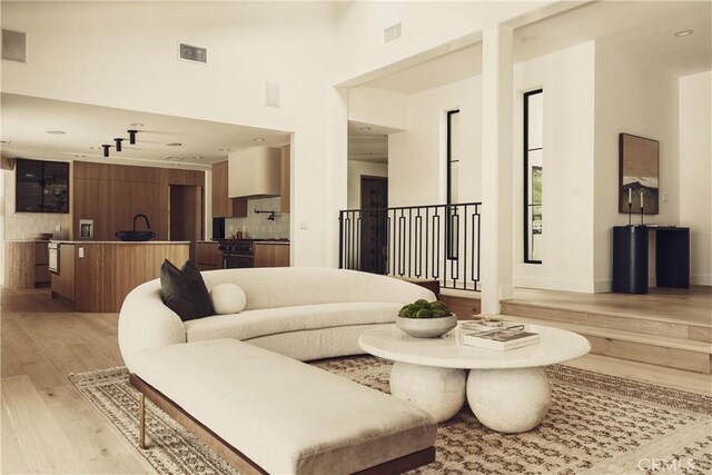4195 Alonzo Ave, Encino, CA 91316 - photo 14
