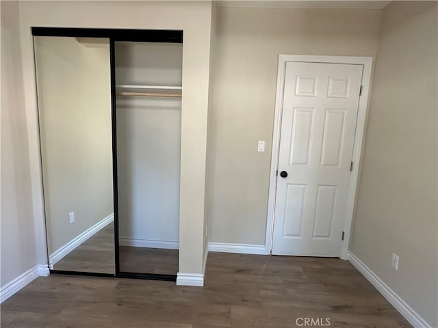 2311 5th St, Riverside, CA 92507 - view of closet