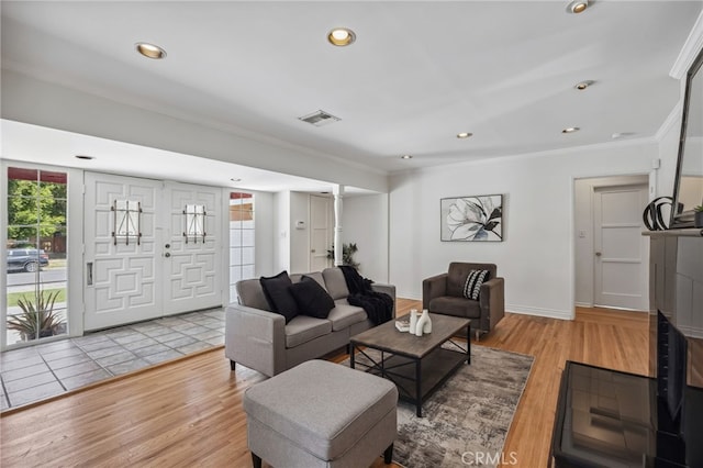 6515 Amigo Ave, Reseda, CA 91335 - living area with crown molding, recessed lighting, and light wood finished floors