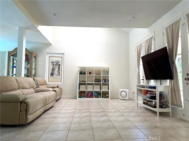 2227 Langspur Dr, Hacienda Heights, CA 91745 - tiled living room featuring baseboards