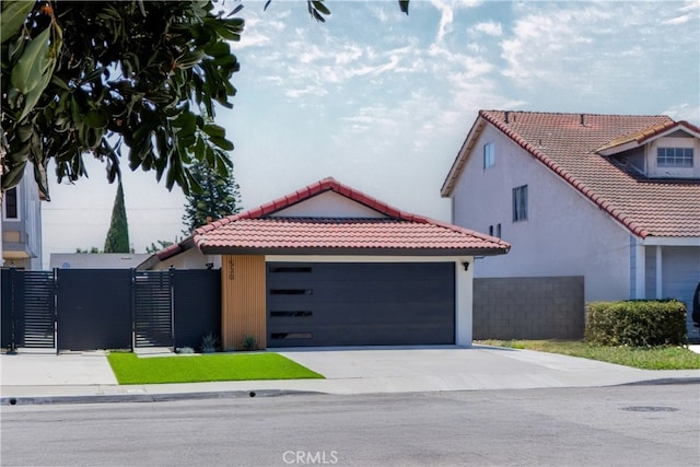530 W Cypress St, Compton, CA 90220 - photo 1