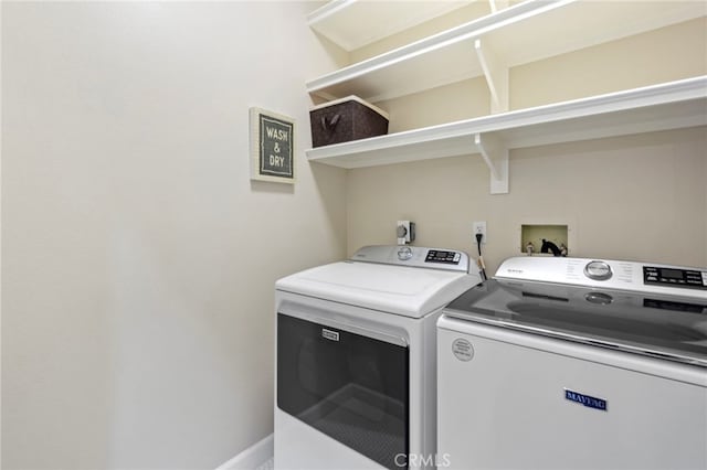 22 Brassie Ln, Coto De Caza, CA 92679 - laundry room with washer and clothes dryer