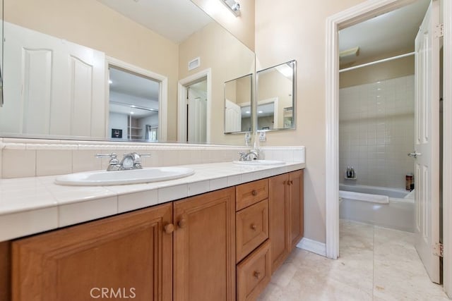 2 Shadow, Irvine, CA 92620 - full bath with double vanity and  shower combination