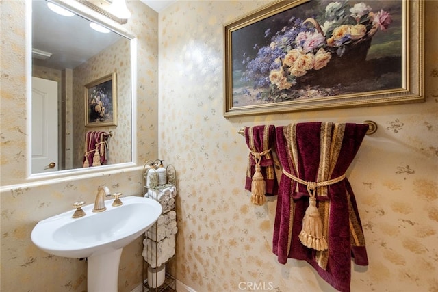 2 Shadow, Irvine, CA 92620 - bathroom with a sink