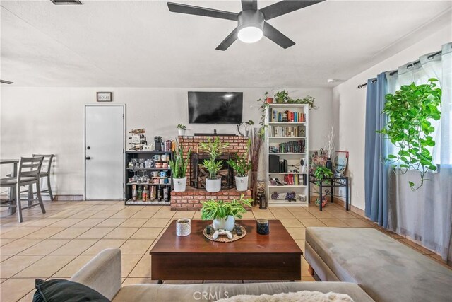 15805 Newmont Ave, Lancaster, CA 93535 - photo 7