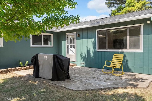 886 Lynn Ln, Chico, CA 95926 - rear view of property featuring a patio and roof with shingles
