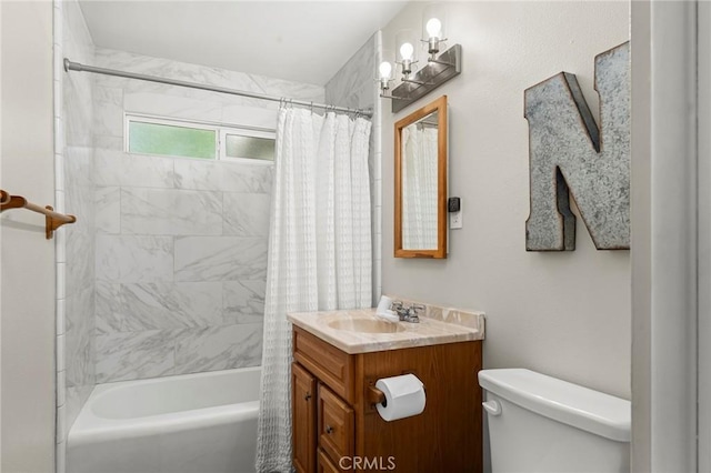 886 Lynn Ln, Chico, CA 95926 - bathroom featuring vanity and shower / tub combo