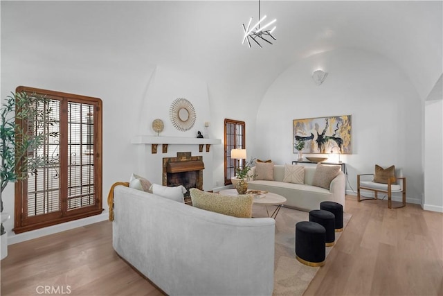 336 N Crescent Heights Blvd, Los Angeles, CA 90048 - photo 2