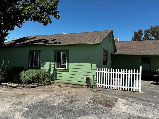 7544 Cutting Ave, Orland, CA 95963 - view of property exterior with roof with shingles