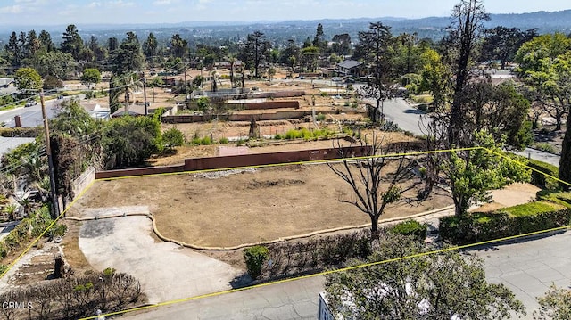 1068 Dolores Dr, Altadena, CA 91001 - photo 4