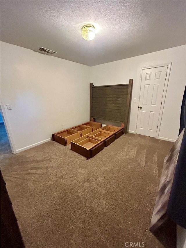 42445 Deep Forest Dr, Coarsegold, CA 93614 - bedroom featuring carpet and a textured ceiling