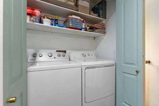 340 Isthmus Way Unit 56, Oceanside, CA 92058 - laundry area featuring independent washer and dryer