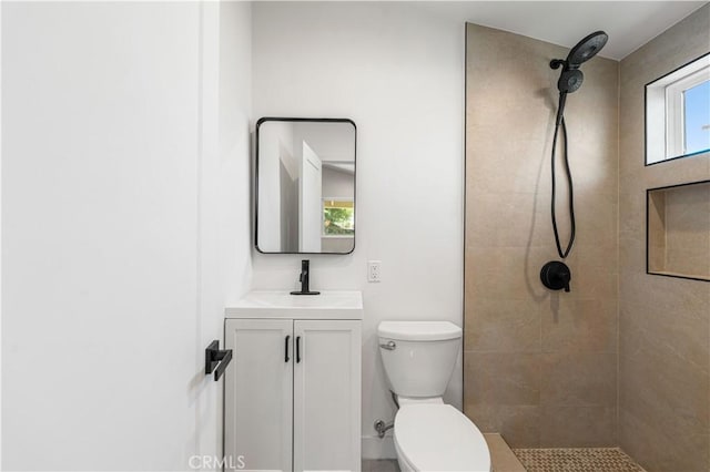 18718 Delight St, Canyon Country, CA 91351 - full bath featuring vanity and tiled shower