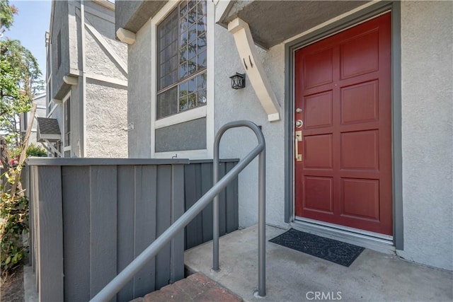 18100 Burbank Blvd Unit 11, Tarzana, CA 91356 - entrance to property with stucco siding