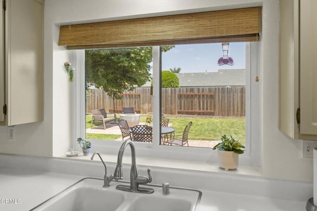 3051 Ketch Pl, Oxnard, CA 93035 - kitchen with a sink and light countertops