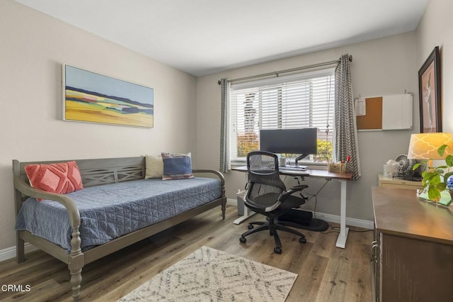 3051 Ketch Pl, Oxnard, CA 93035 - bedroom with wood finished floors and a desk