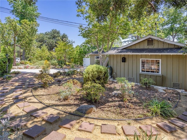 3828 2nd Ave, La Crescenta, CA 91214 - view of yard