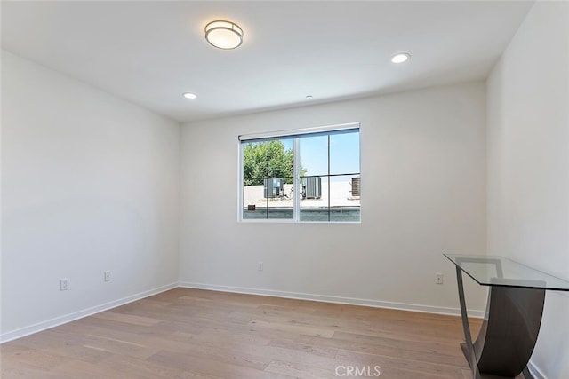 4240 Laurel Canyon Blvd Unit 307, Studio City, CA 91604 - unfurnished room with light wood-style flooring and recessed lighting