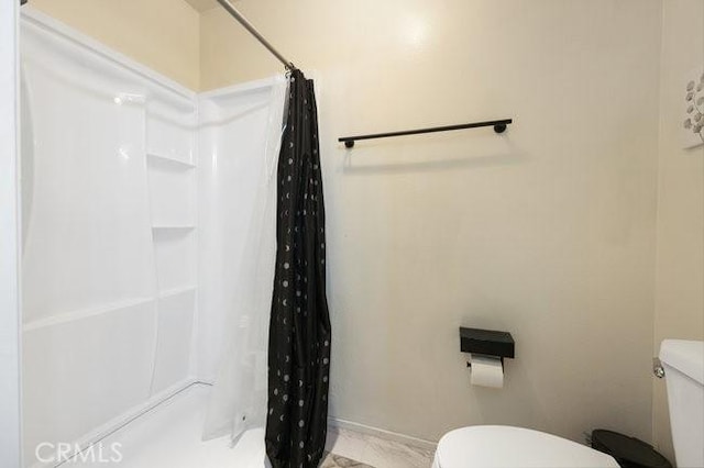 5885 El Cajon Blvd Unit 105, San Diego, CA 92115 - full bath featuring toilet and a shower with shower curtain