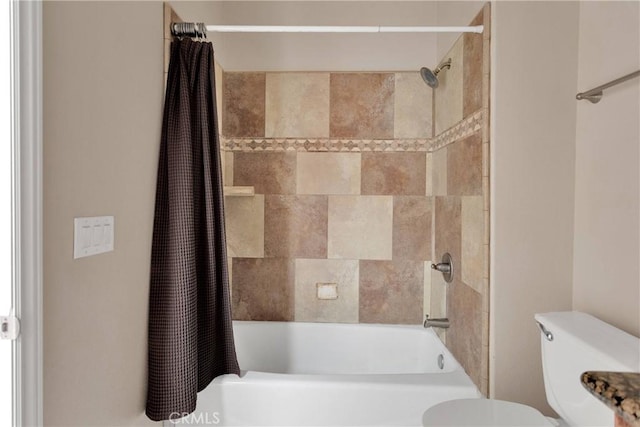 15090 Olema Rd, Apple Valley, CA 92307 - full bath with shower / bath combo