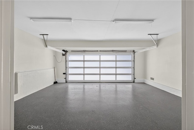 913 Lindencliff St, Torrance, CA 90502 - garage with baseboards