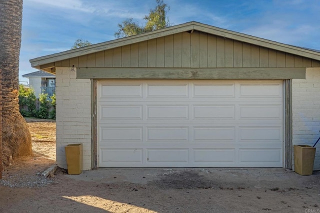 376378 Acacia Dr, Carlsbad, CA 92008 - view of garage