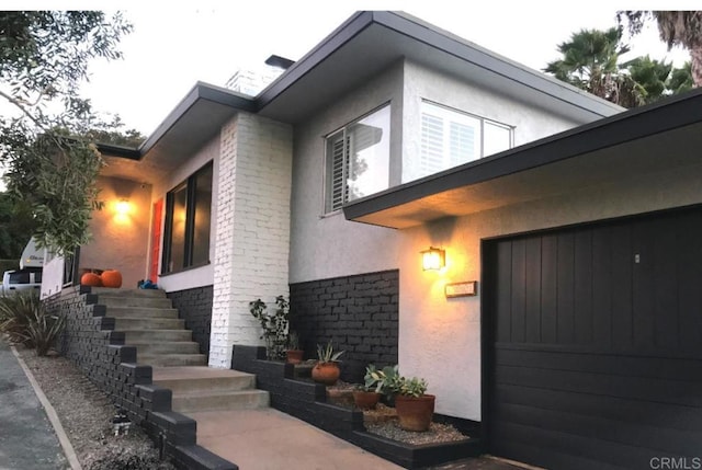 1001 Ontario St, Escondido, CA 92025 - property entrance with stucco siding and brick siding