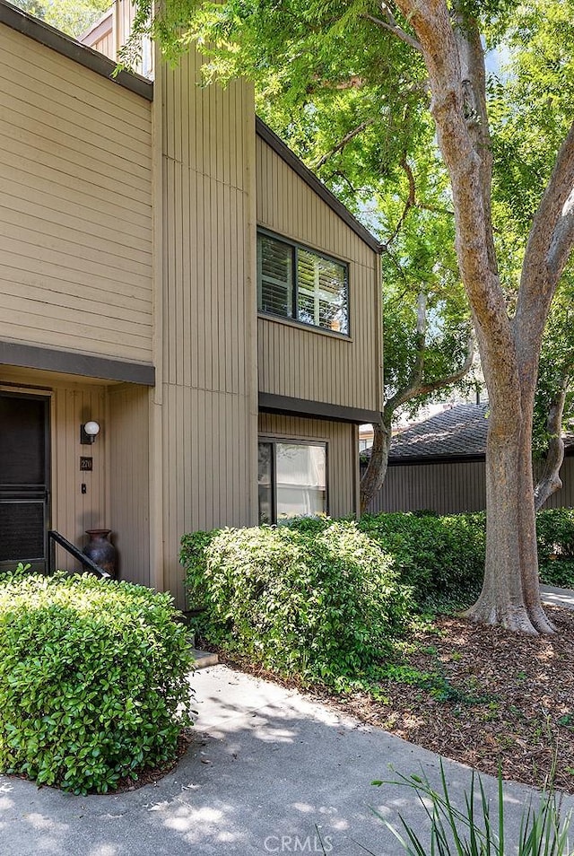 270 N Orange Grove Blvd, Pasadena, CA 91103 - view of home's exterior