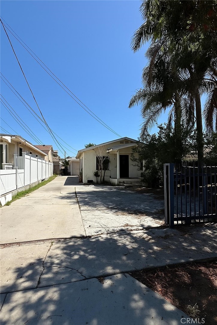 3662 108th, Inglewood, CA 90303 - photo 1