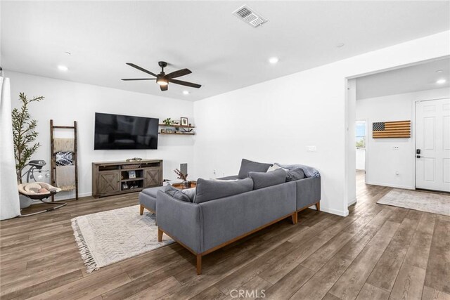 1815 Chelsea Ct, Plumas Lake, CA 95961 - photo 2