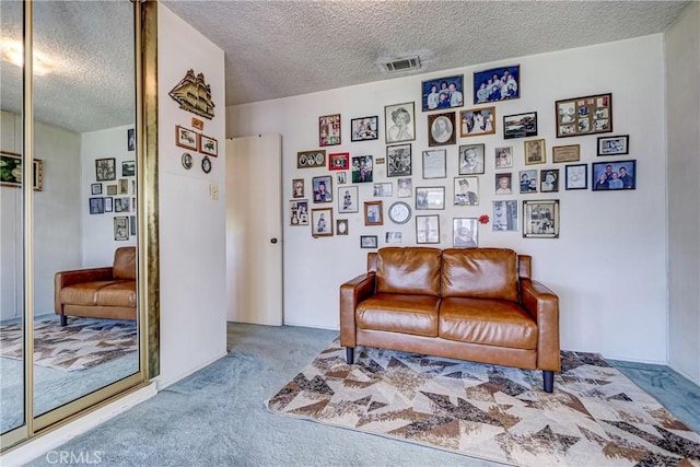 4750 W 191st St, Torrance, CA 90503 - sitting room featuring carpet and a textured ceiling