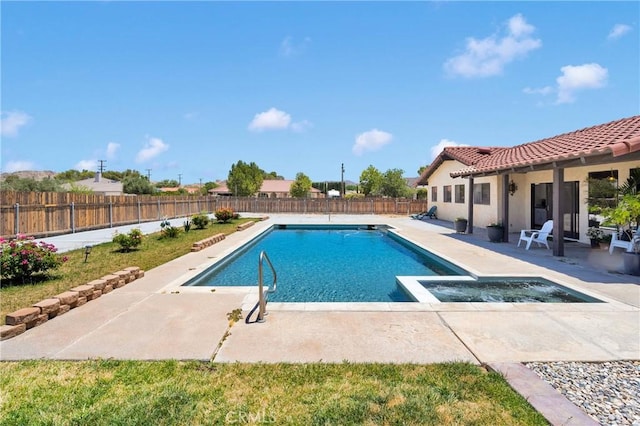 19678 Red Feather Rd, Apple Valley, CA 92307 - view of swimming pool featuring a fenced backyard, a patio, and a pool with connected hot tub