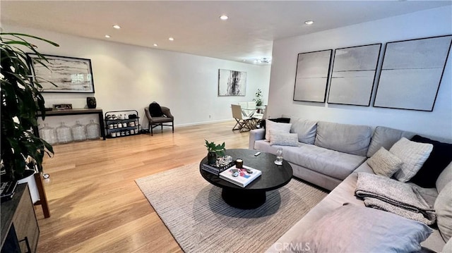 645 Westmount Dr Unit 211, West Hollywood, CA 90069 - photo 7
