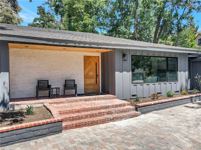4830 Hasekian Dr, Tarzana, CA 91356 - photo 4