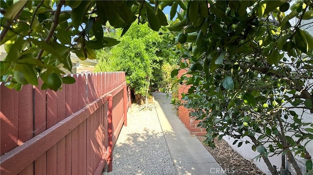 969 Adelante Ave, Los Angeles, CA 90042 - photo 35