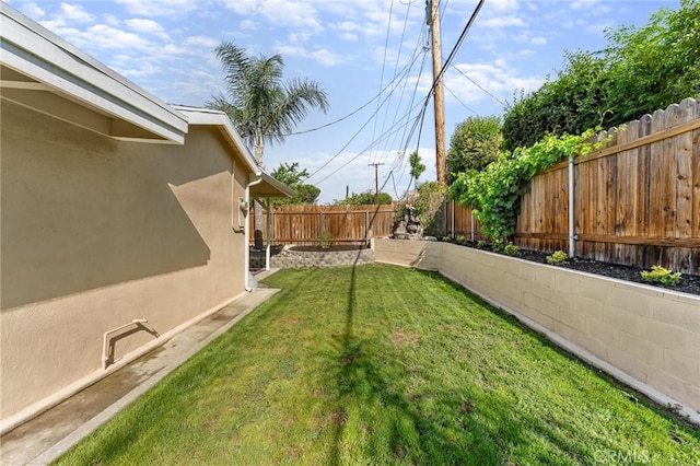 604 Sequoia St, San Bernardino, CA 92407 - view of fenced backyard