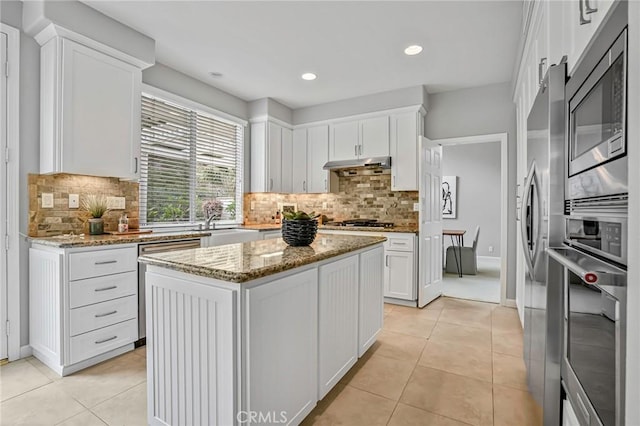 7004 Wildrose Ter, Carlsbad, CA 92011 - photo 19