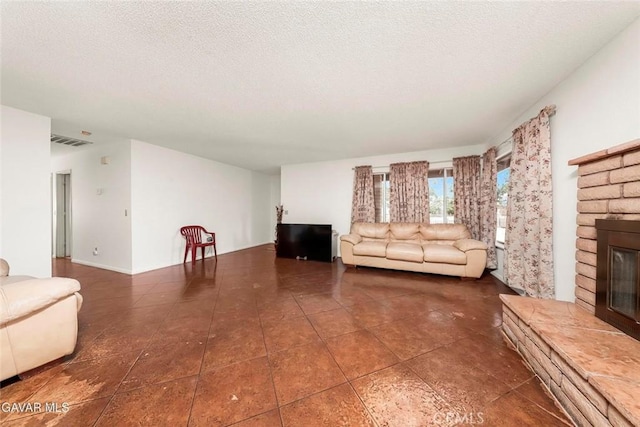 16173 Newmont Ave, Lancaster, CA 93535 - photo 4
